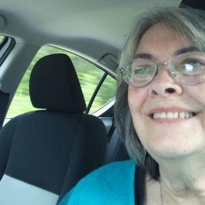 Meet your Posher, Connie